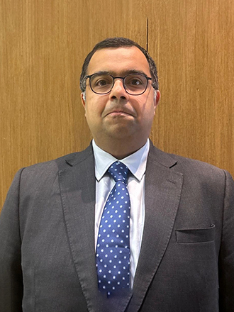 Senior Research Fellows