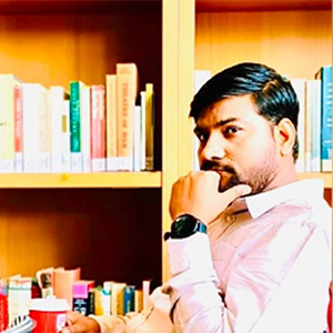 Dr Tushar Ghadage