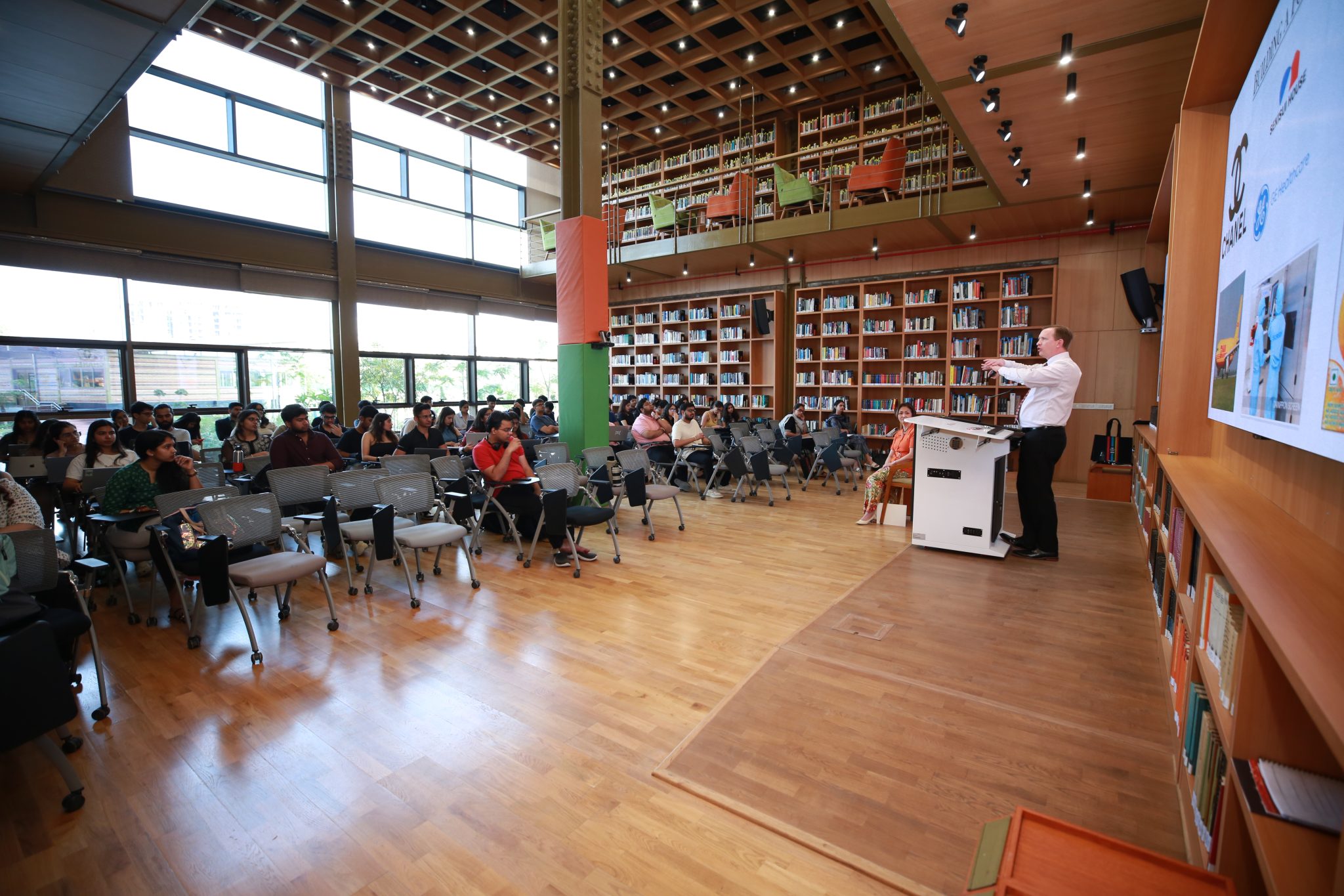 Presidential visit from Temple University Japan