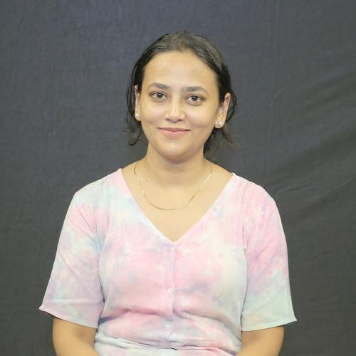 Dr. Nida Arif